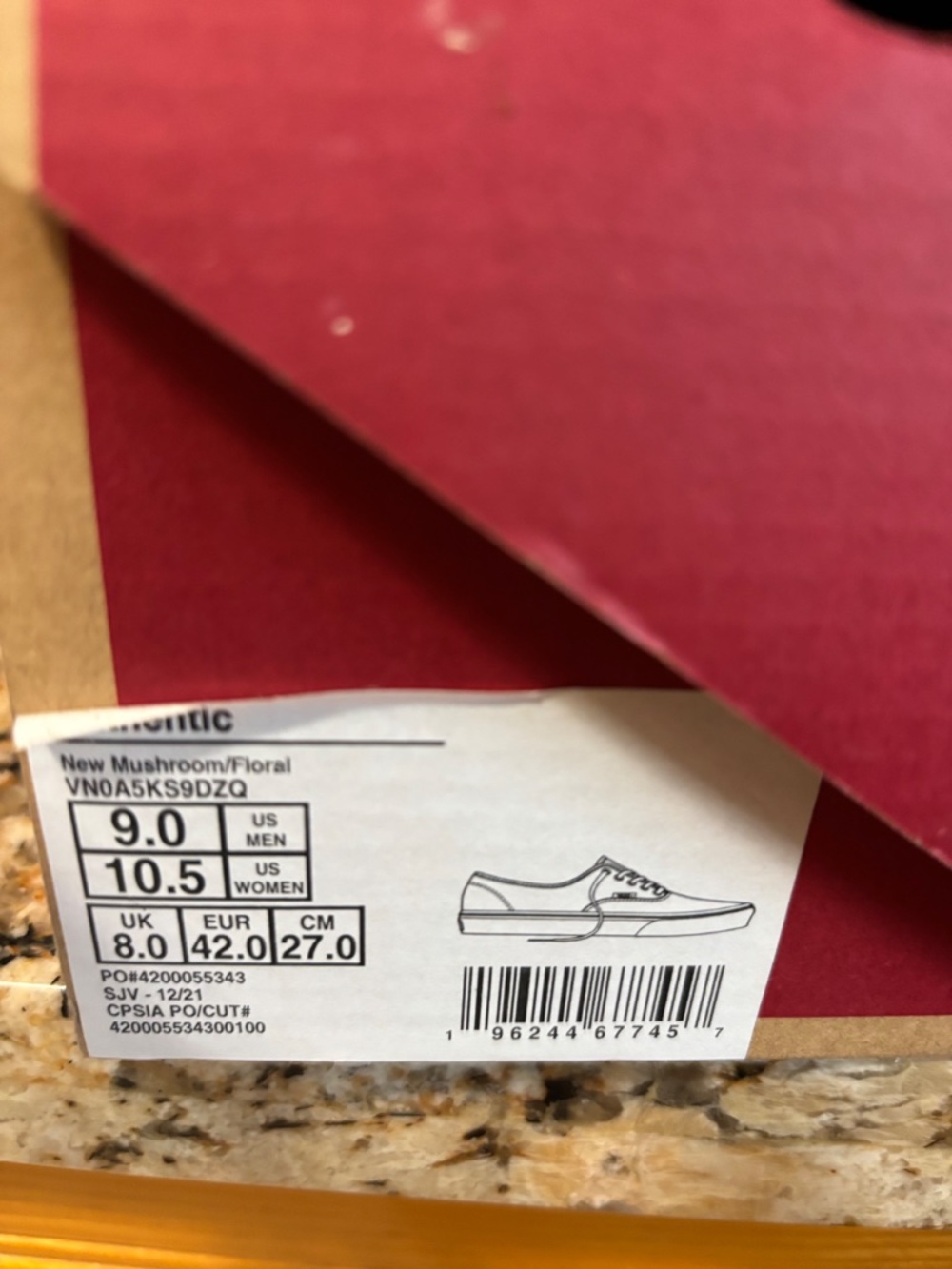 Vans - Picture 3 of 3